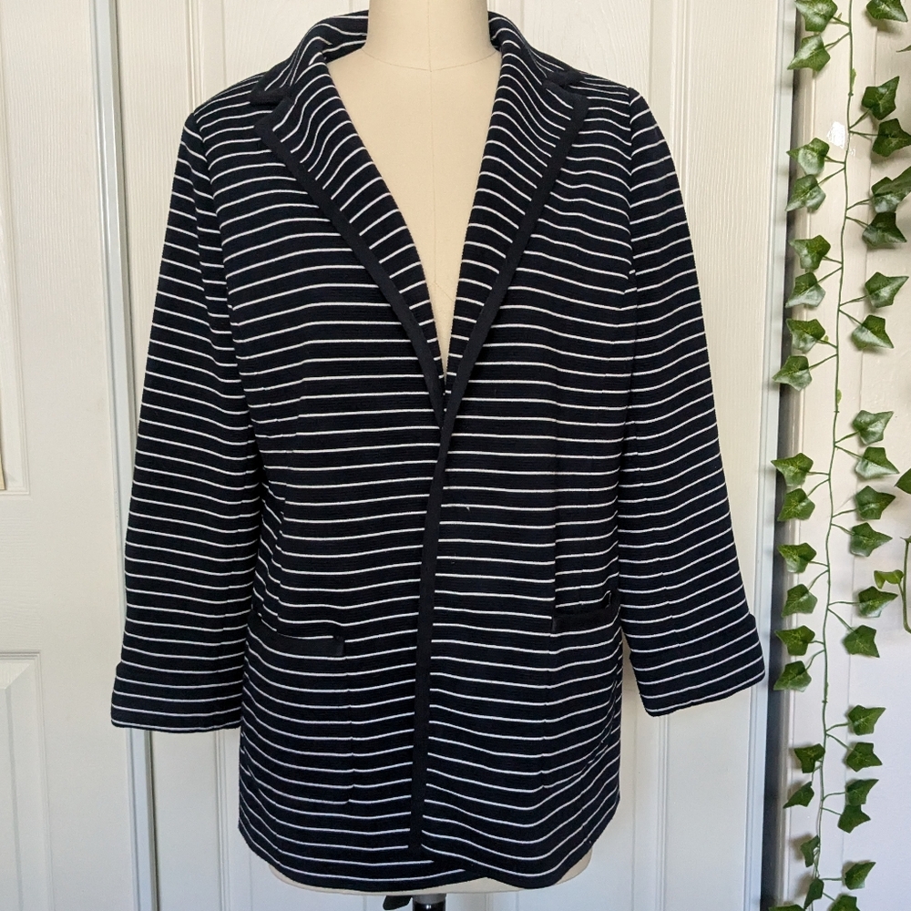 Navy and White Stripped Cardigan w/ a Fold Over Collar and Pockets